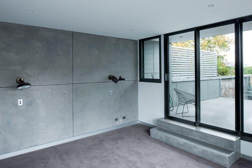 Concrete wall panneling
